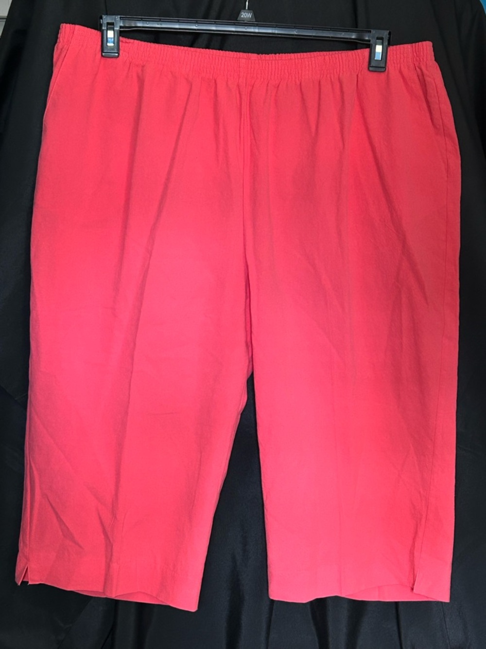 Alfred Dunner Women’s Coral Pull-On Capris 24W NWT